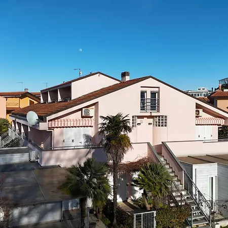 Palme 5 - Marcelli, Monolocale Al Piano Terra, Le Palme *